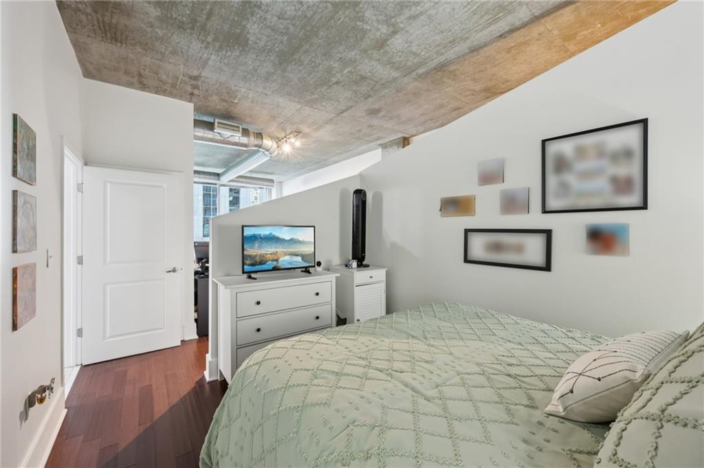 943 Peachtree Street NE Unit 705