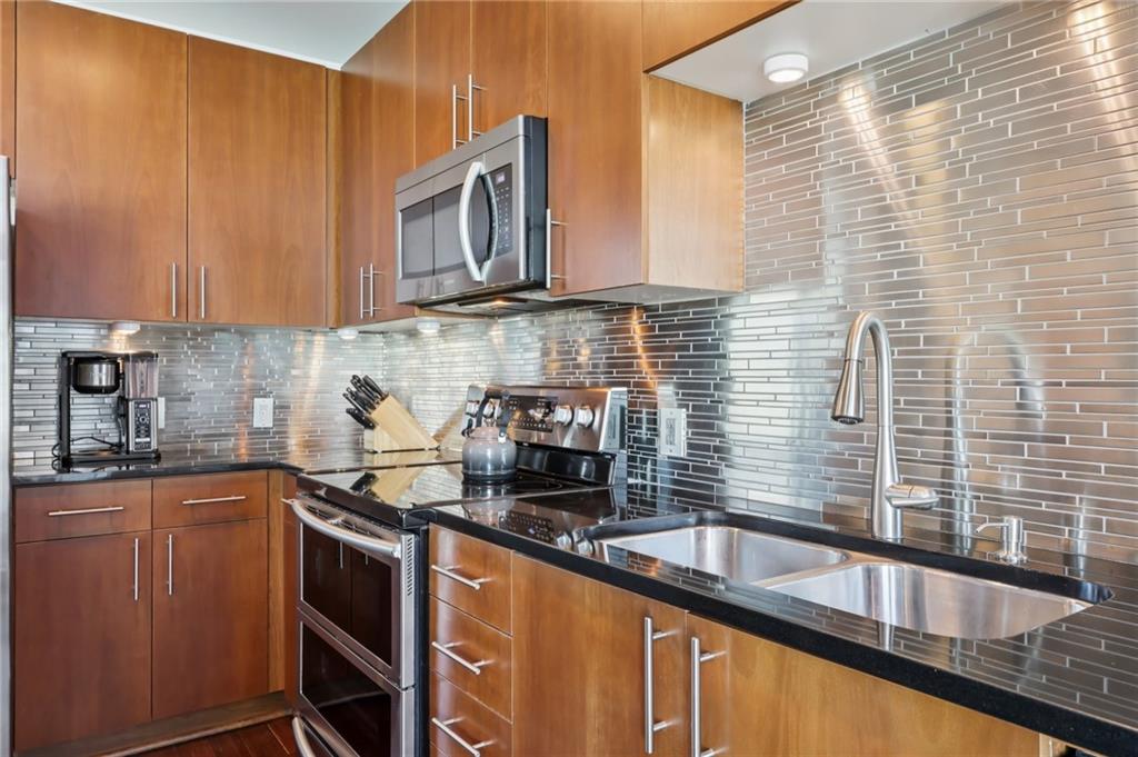 943 Peachtree Street NE Unit 705