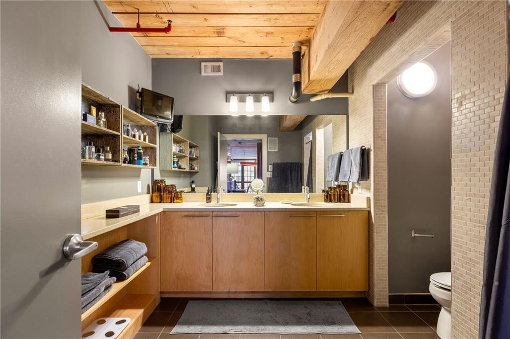 170 Boulevard SE Unit E112