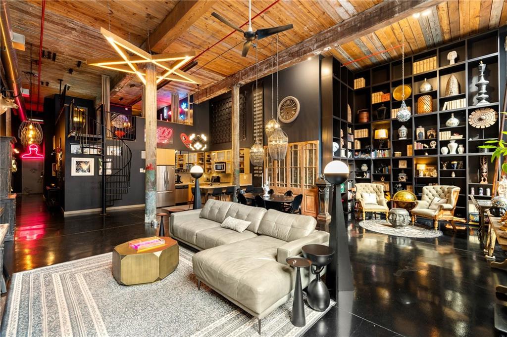 170 Boulevard SE Unit E112