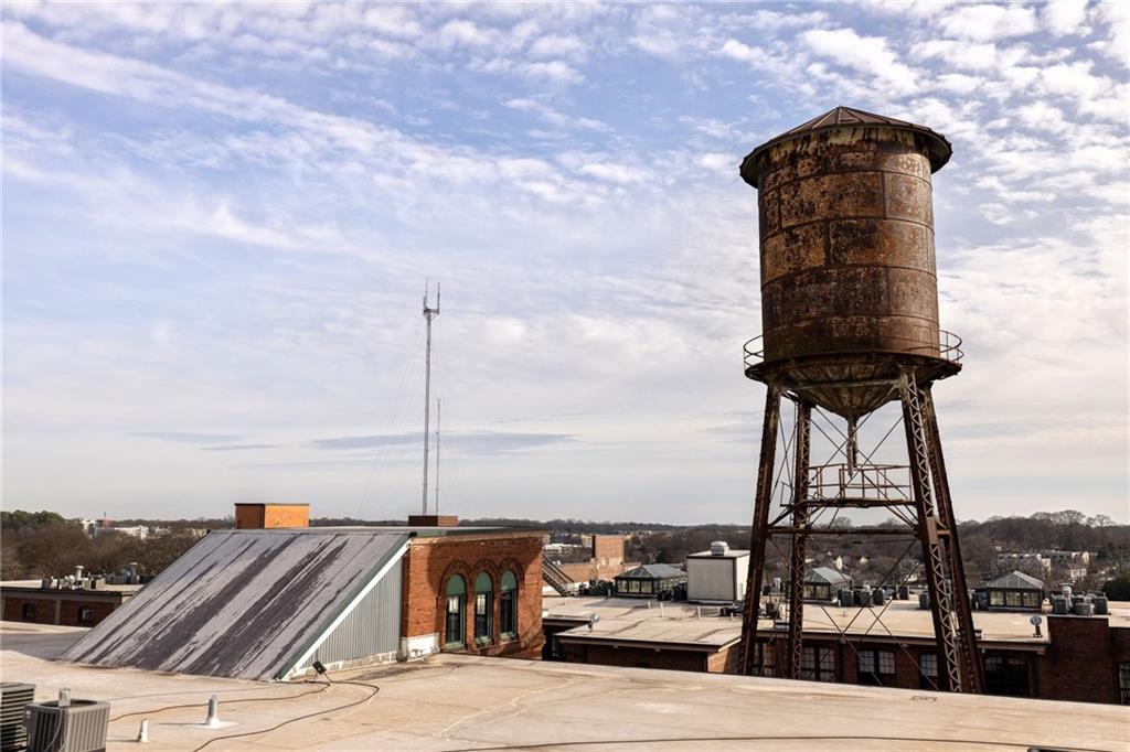 170 Boulevard SE Unit E112