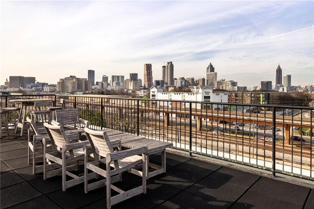 170 Boulevard SE Unit E112