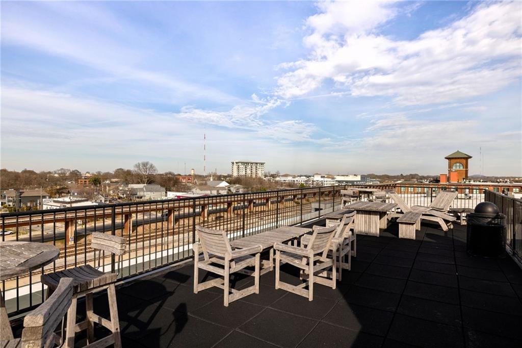 170 Boulevard SE Unit E112