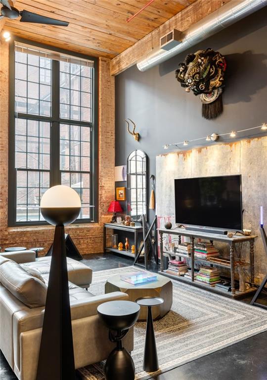 170 Boulevard SE Unit E112