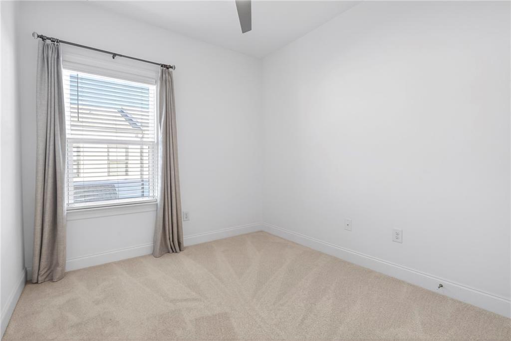 1752 Morningtide Lane NE