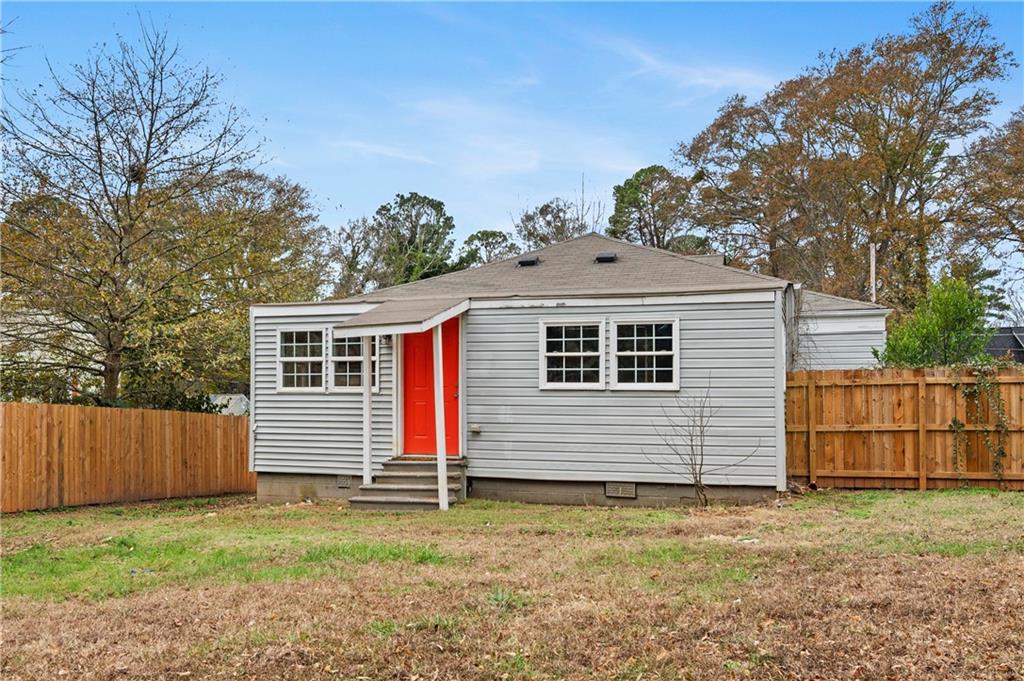 1124 Graymont Drive SW