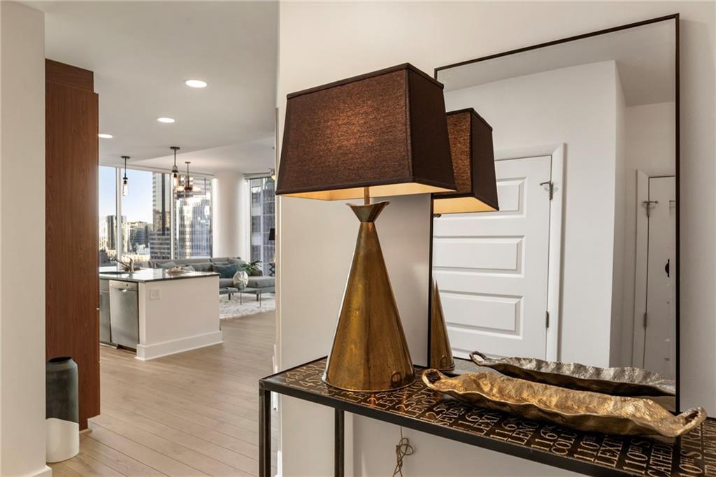 1080 Peachtree Street NE Unit 1102