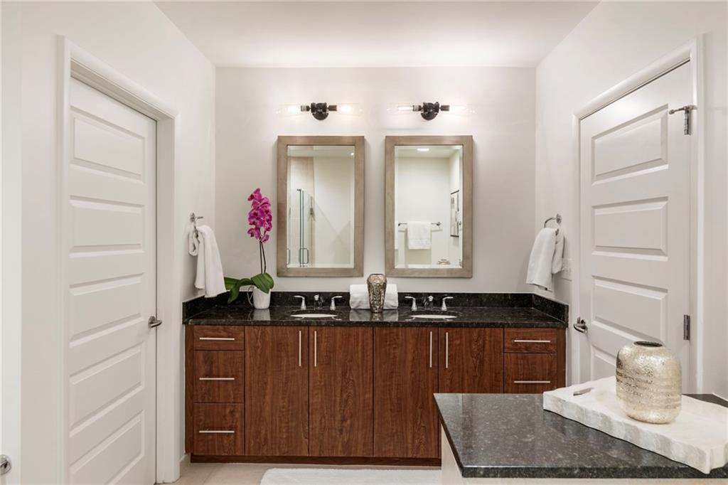 1080 Peachtree Street NE Unit 1102