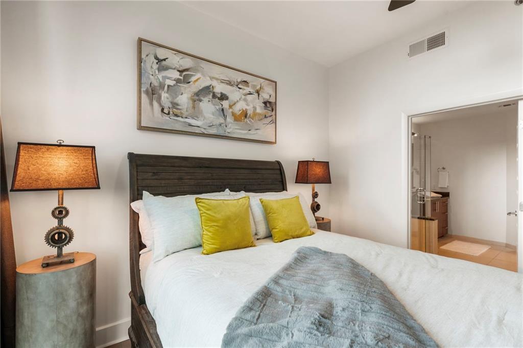 1080 Peachtree Street NE Unit 1102