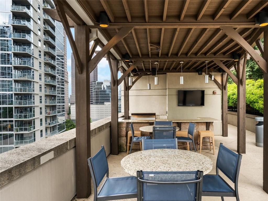 1080 Peachtree Street NE Unit 1102