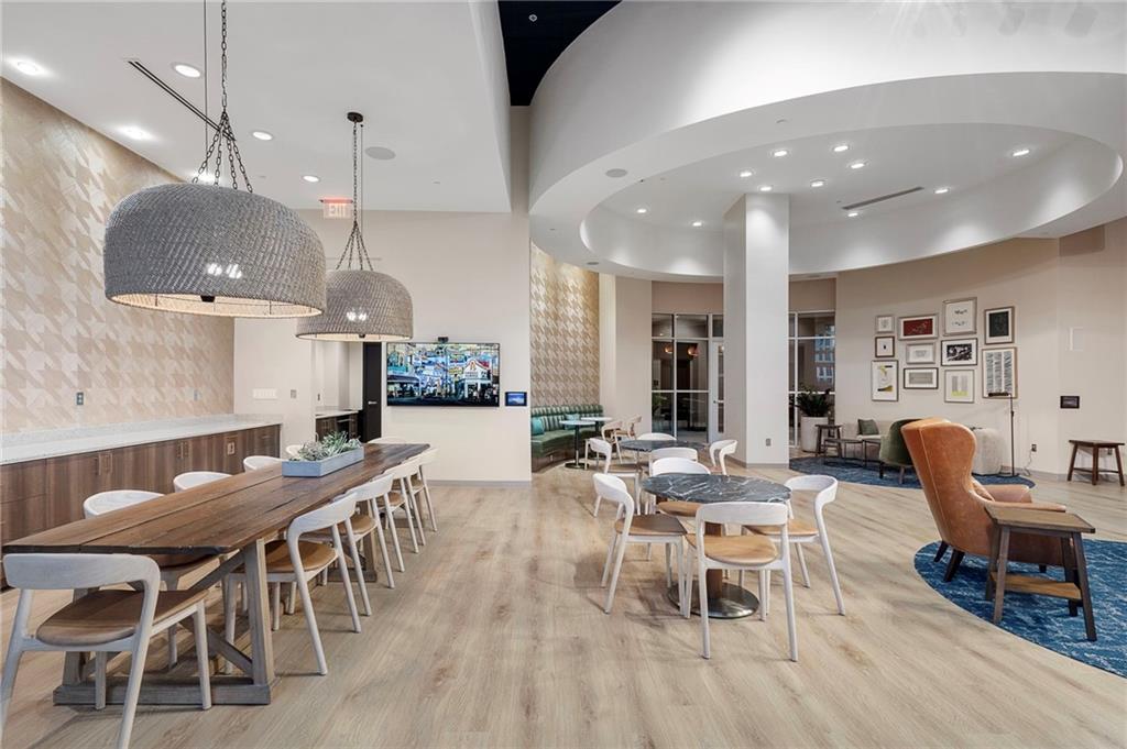 1080 Peachtree Street NE Unit 1102