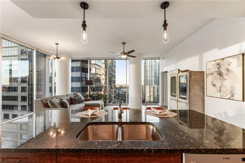 1080 Peachtree Street NE Unit 1102