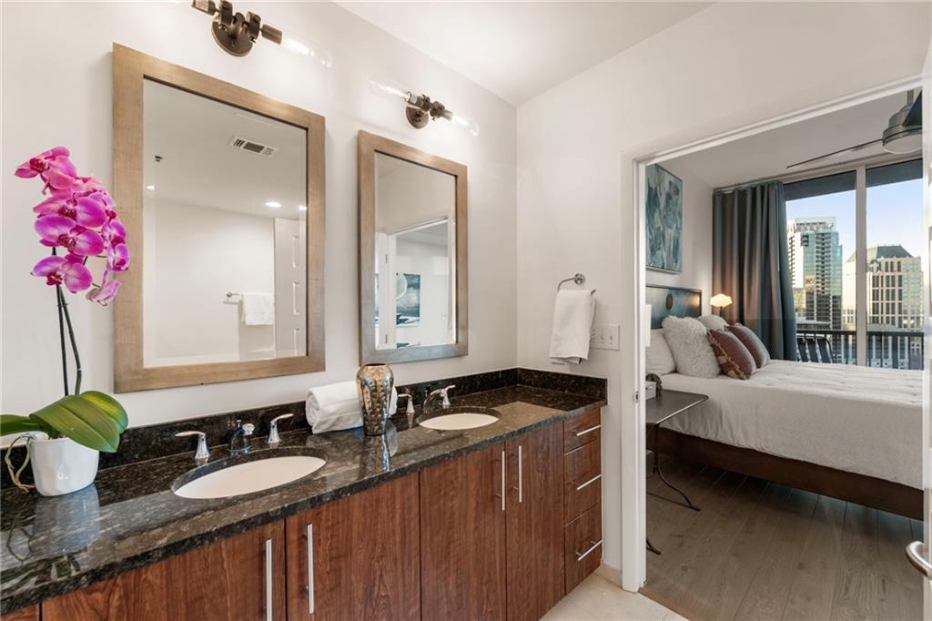 1080 Peachtree Street NE Unit 1102