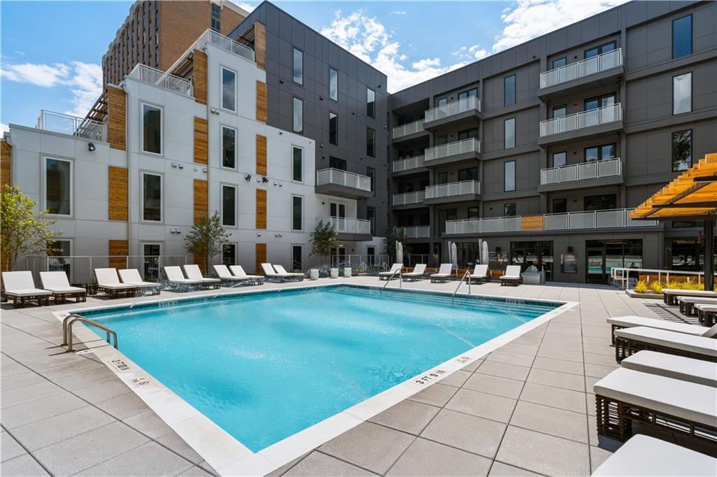 775 Juniper Street NE Unit 404