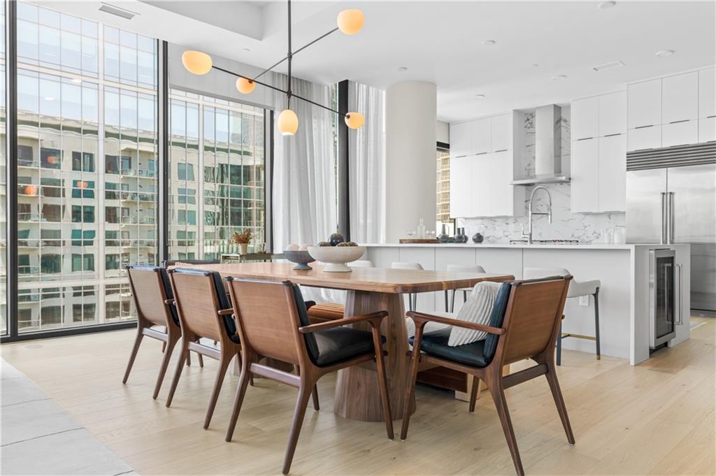 40 12th Street NE Unit 1906