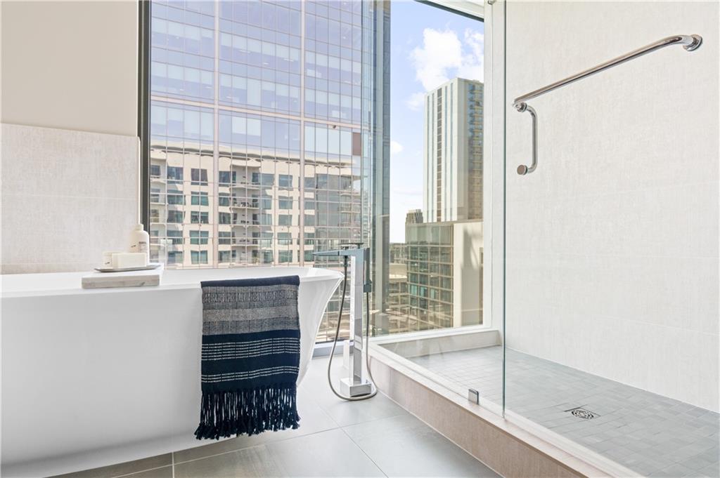 40 12th Street NE Unit 1906