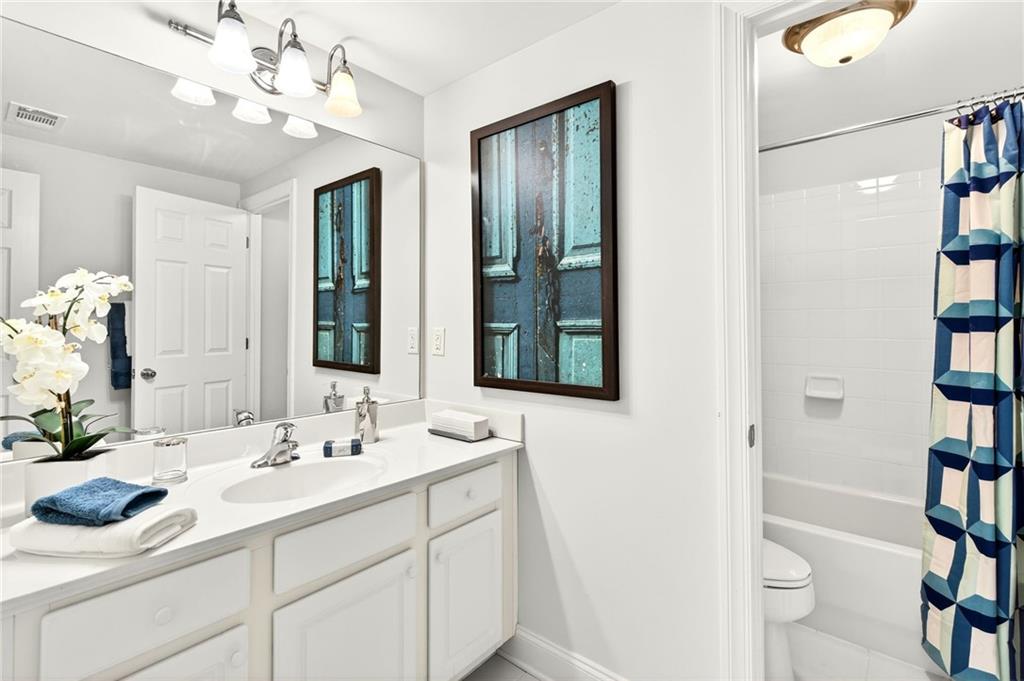 1603 Rivergreen Court SE Unit 20