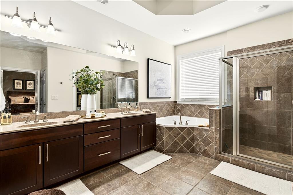 1603 Rivergreen Court SE Unit 20