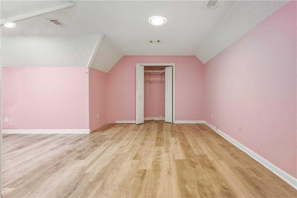 4110 Poplar Trail