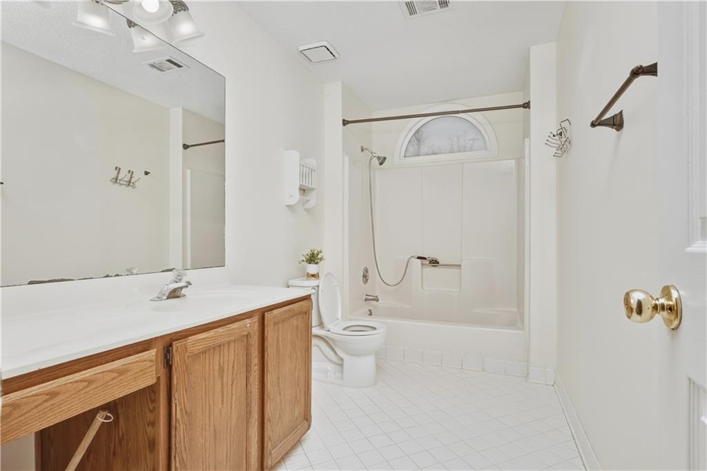 4110 Poplar Trail