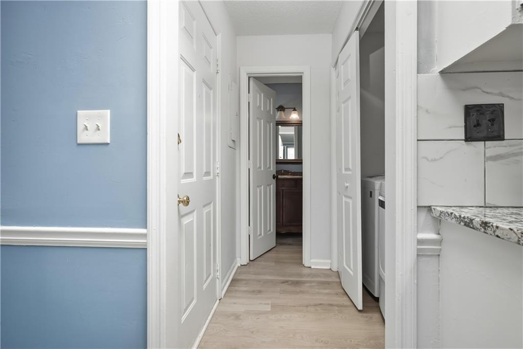 4110 Poplar Trail