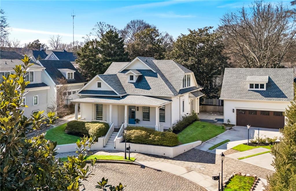 216 Haralson Lane NE