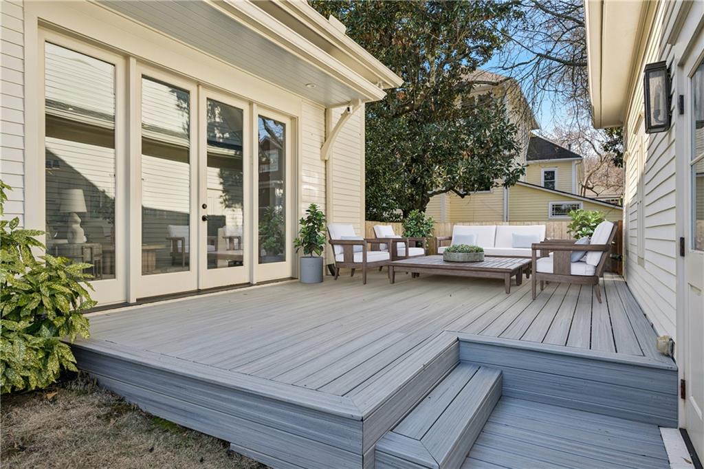 216 Haralson Lane NE