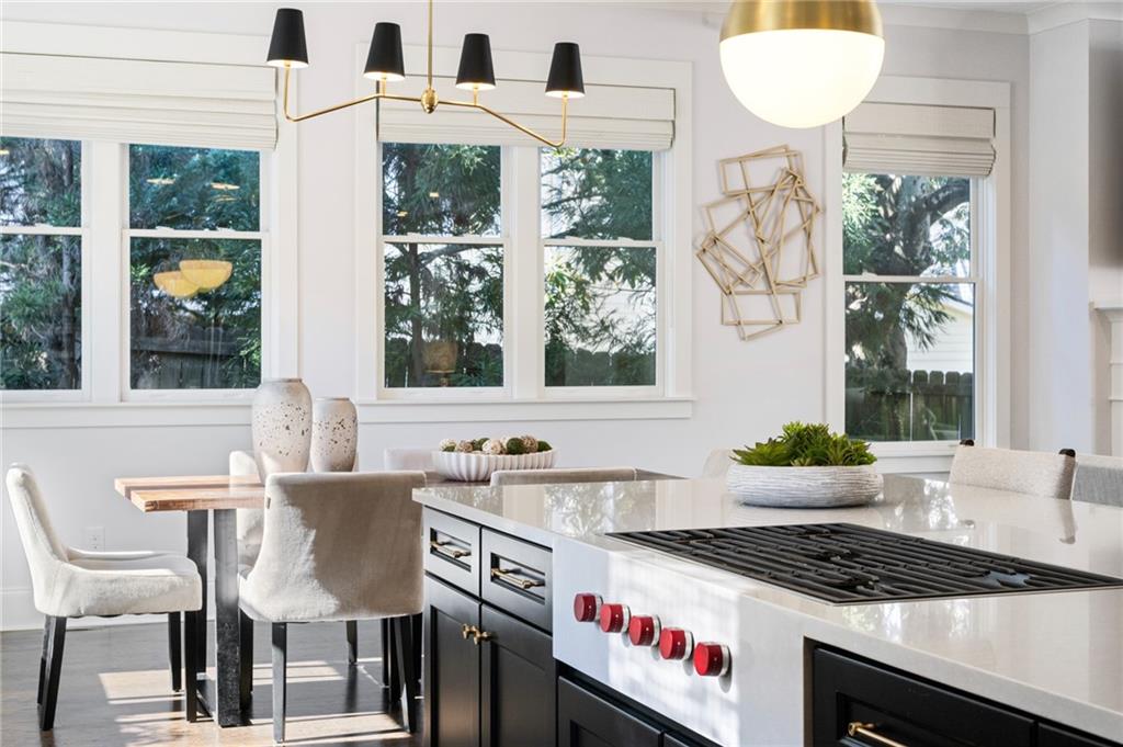 216 Haralson Lane NE