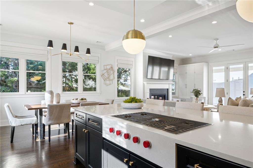 216 Haralson Lane NE