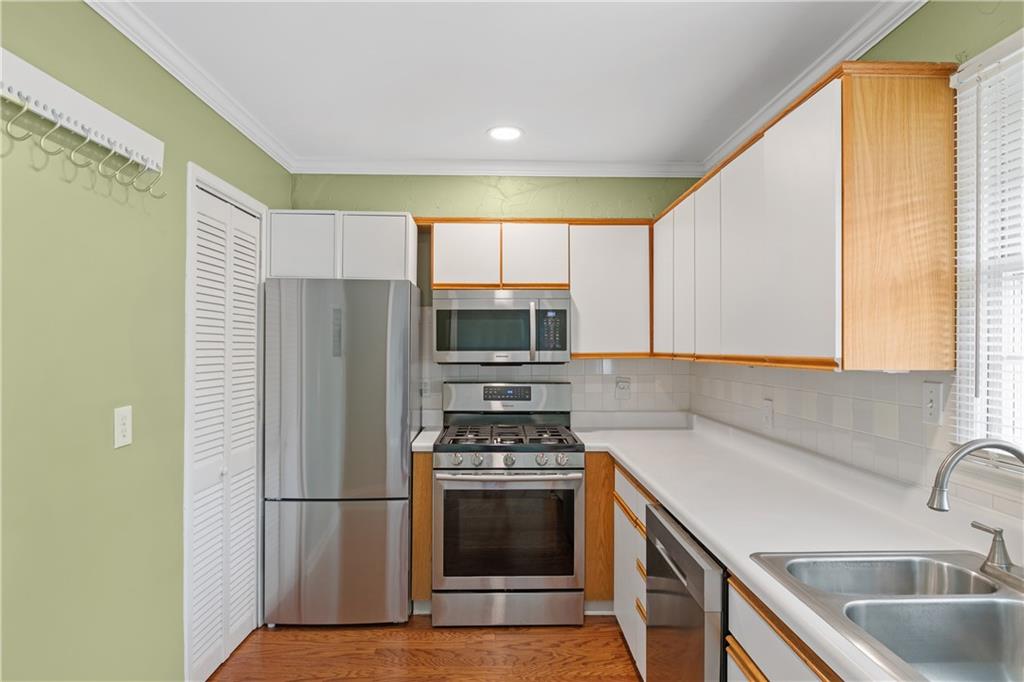 136 Peachtree Memorial Drive NW Unit CT-6