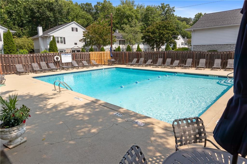 136 Peachtree Memorial Drive NW Unit CT-6