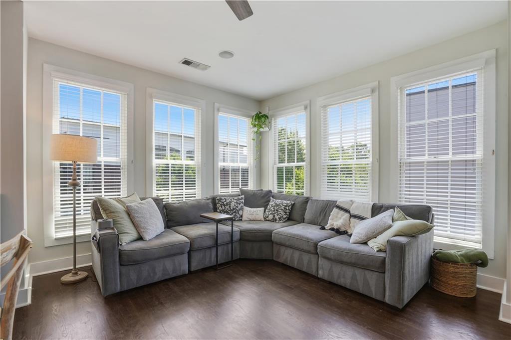 1300 Dekalb Avenue NE Unit 731
