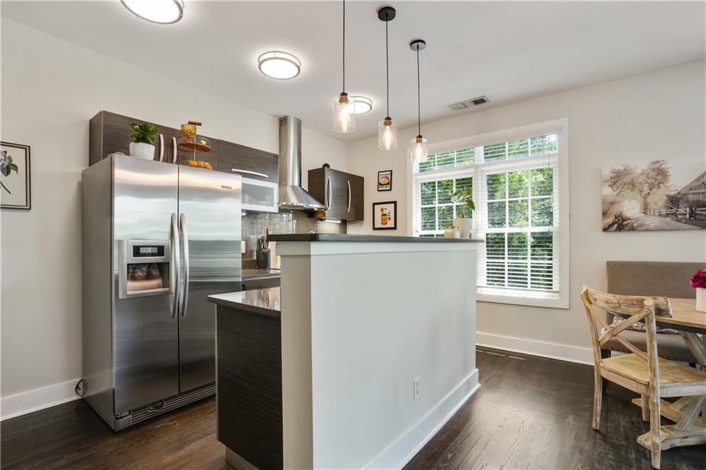 1300 Dekalb Avenue NE Unit 731