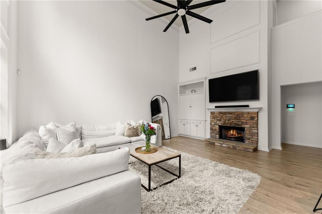 4048 Kingsley Park Lane