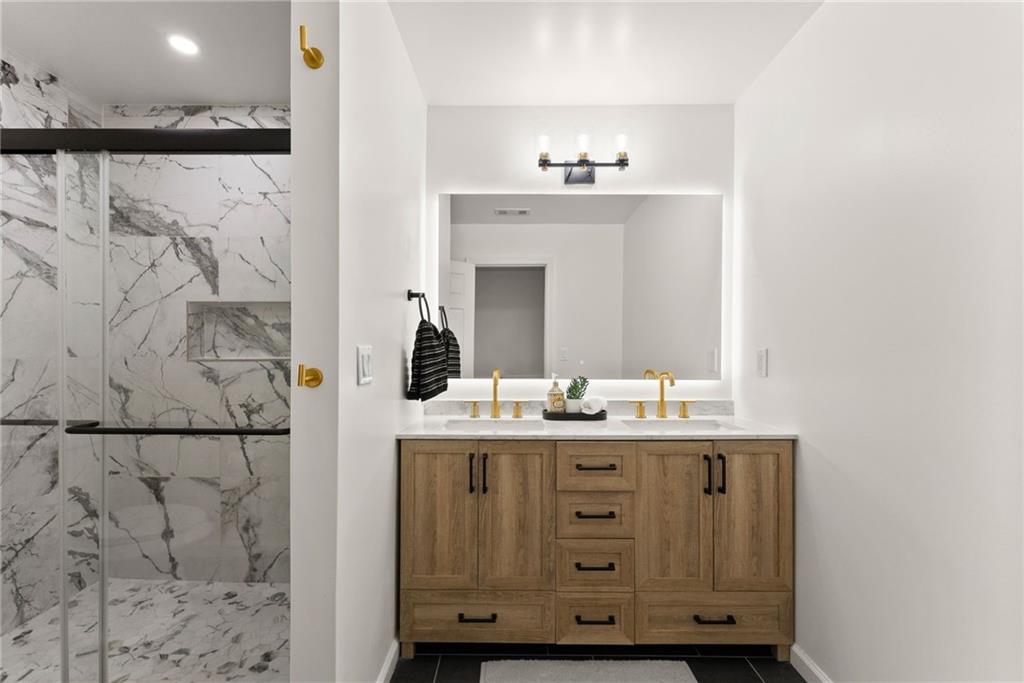 4048 Kingsley Park Lane