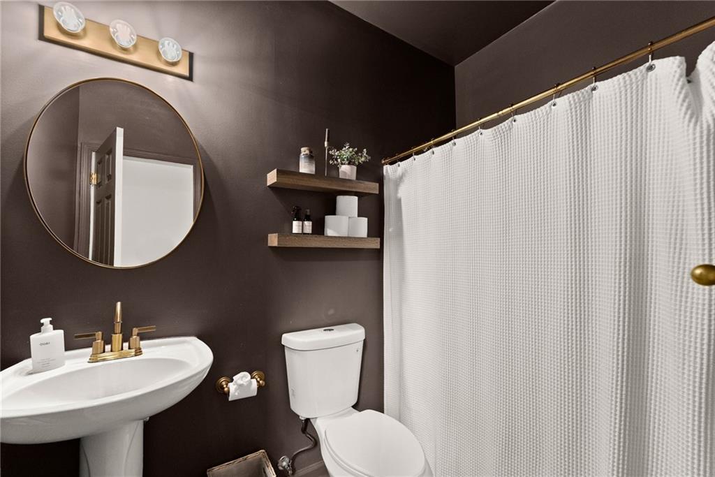 4048 Kingsley Park Lane