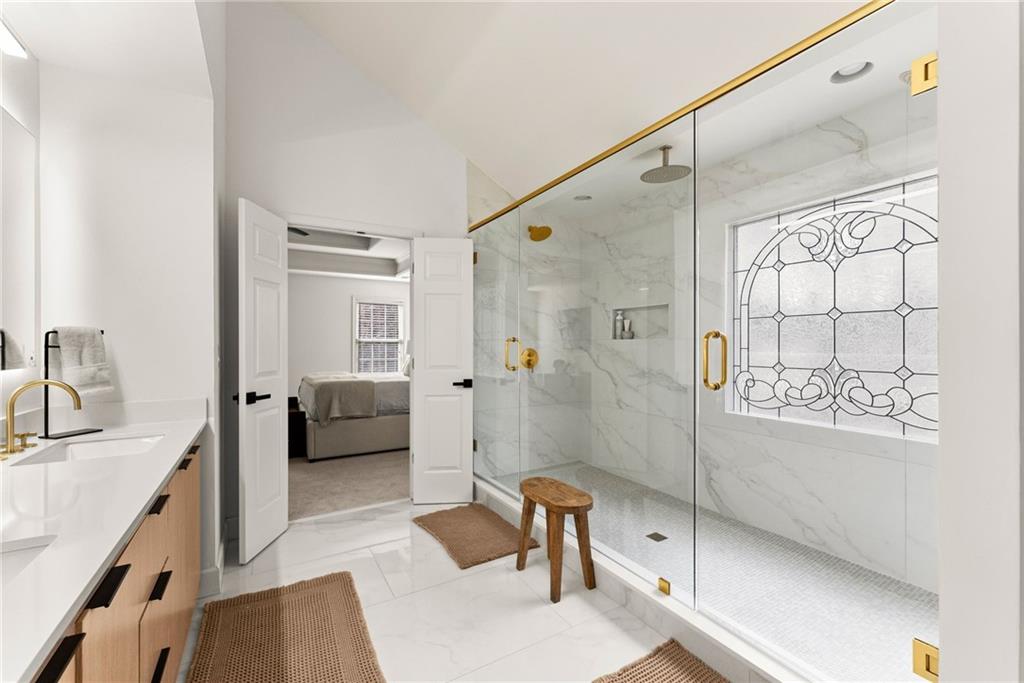 4048 Kingsley Park Lane