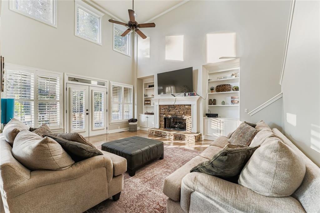 644 Gold Valley Pass