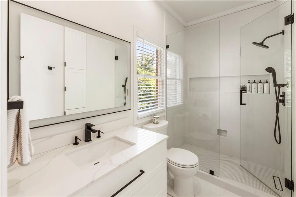 957 Saint Lyonn Courts