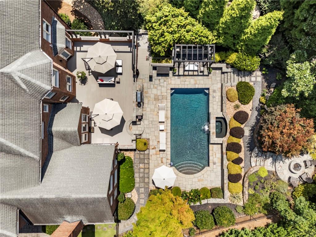 957 Saint Lyonn Courts