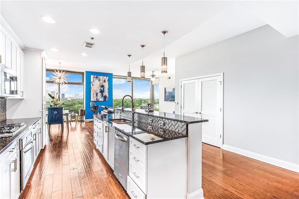 270 17th Street NW Unit 1409