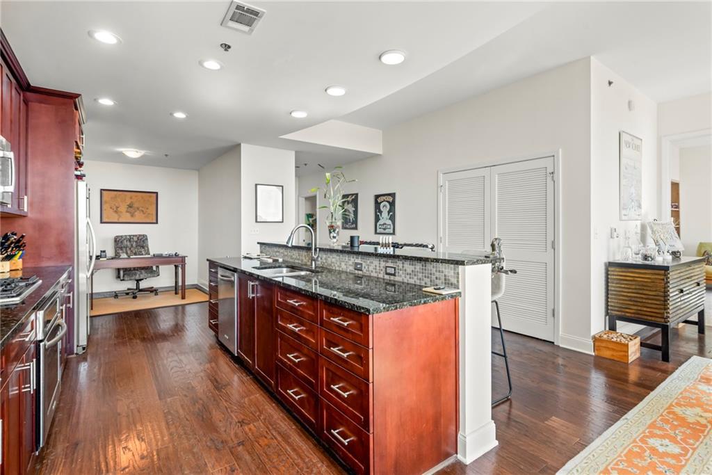 270 17th Street NW Unit 3503