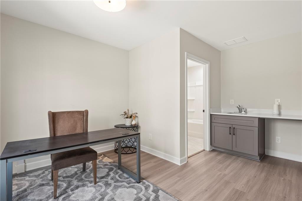 1965 Hollywood Road NW Unit 19