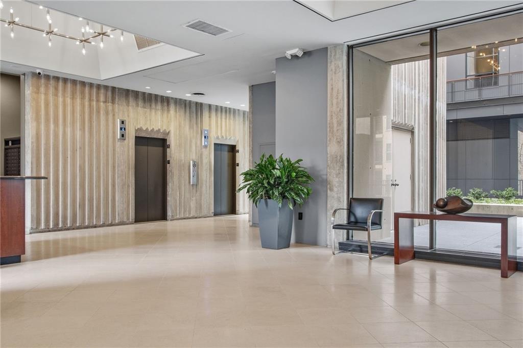 147 15th Street NE Unit 7A