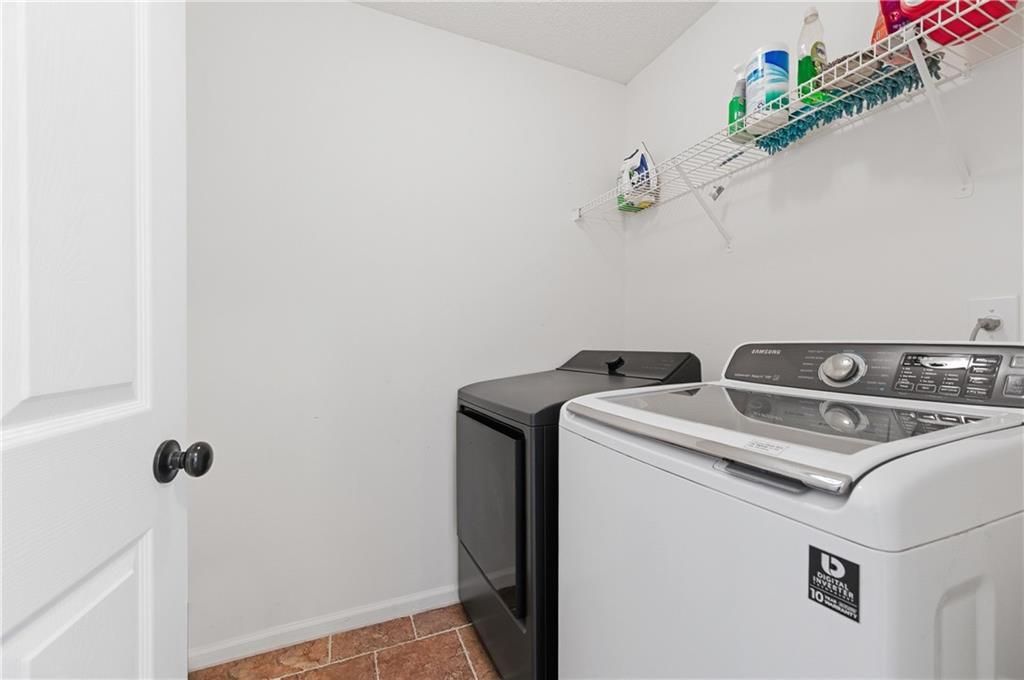 3324 Spindletop Drive NW