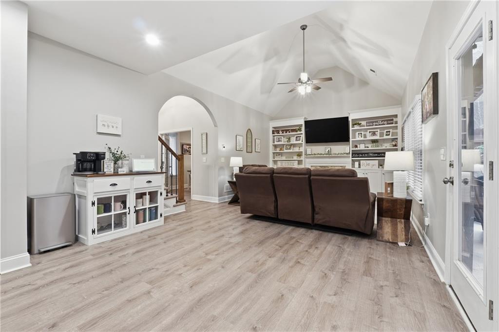 158 Pine Trail