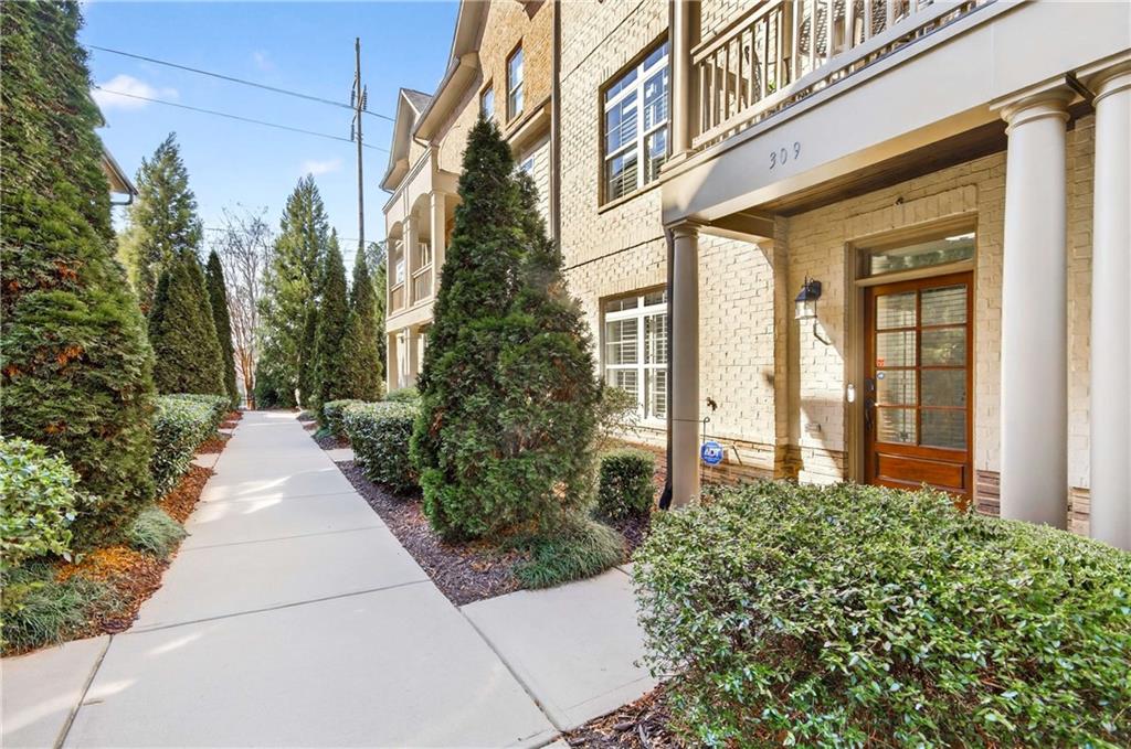 309 Garland Woods Court Unit 500