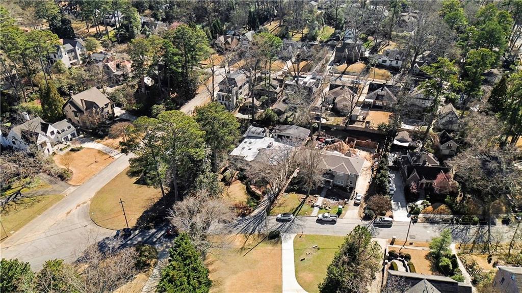 887 Berkshire Road NE