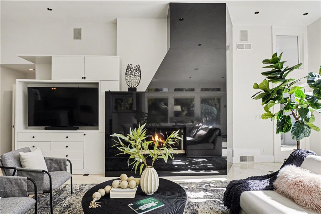 887 Berkshire Road NE