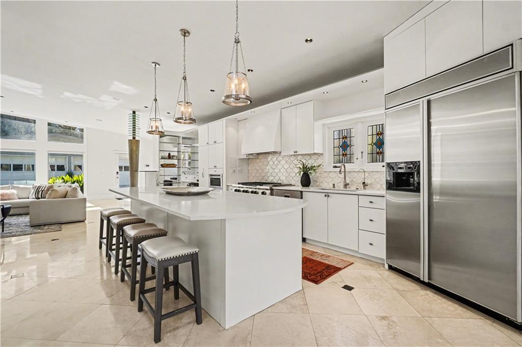 887 Berkshire Road NE